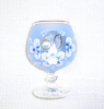 Jedná ručně malovaná  sklenička. JUBILEA - 60 . 
Barevné provedení: Modrá. 