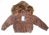Dětská zimní bunda.
Ve velikostech 92-110.
Hnědá.
80% polyester, 20% bavlna.  Podšívka: 100% polyester.

