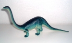 Dinosaur. Rozměry: 31 cm.
Složení materiálu: tvrzený plast. 
Barevné provedení: Zelenomodrý.